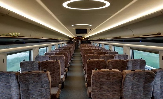 大巴車內(nèi)飾